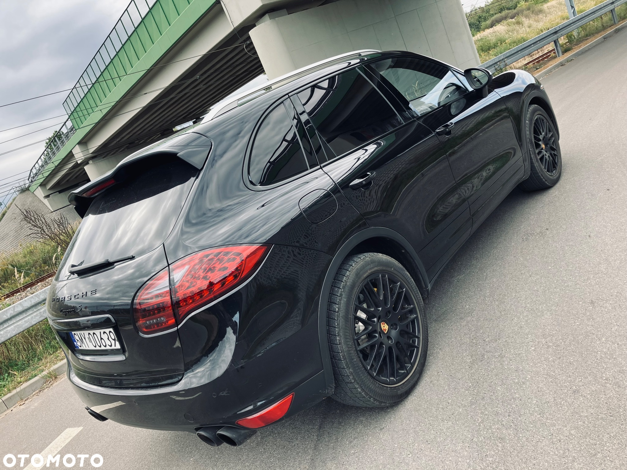 Porsche Cayenne S - 6