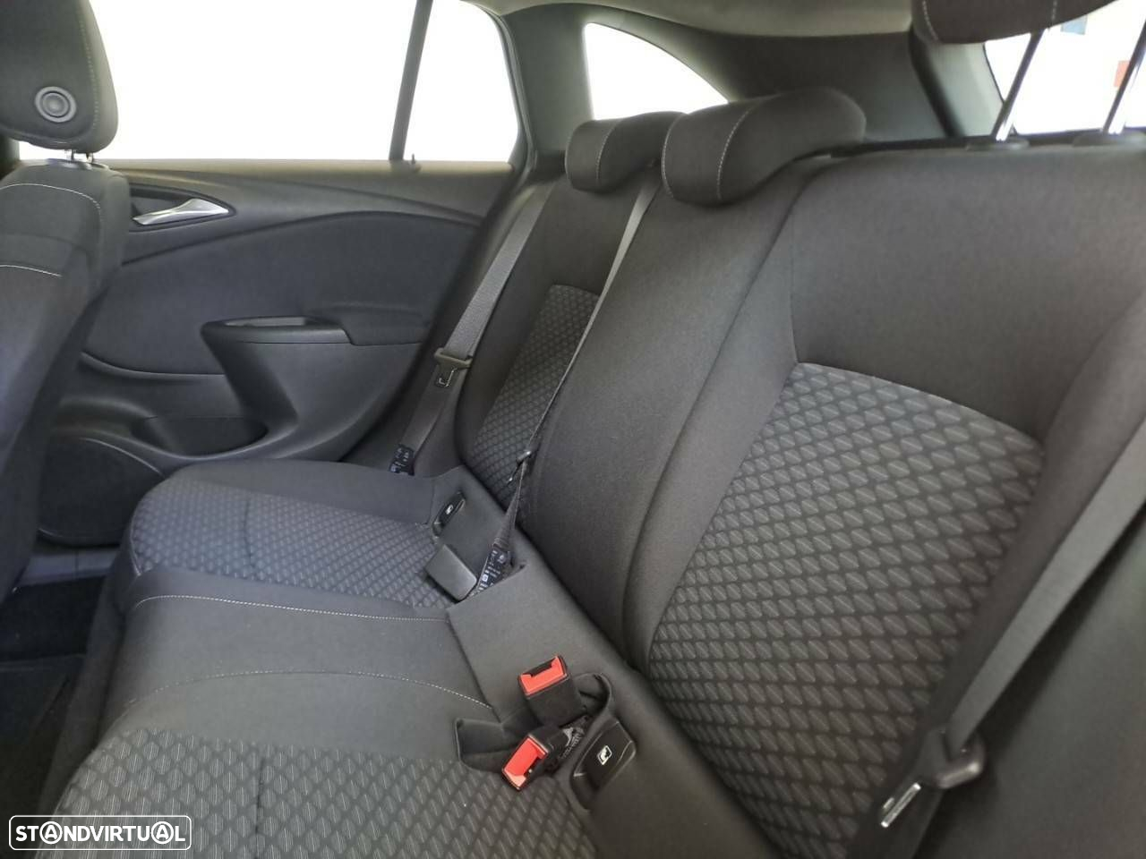 Opel Astra Sports Tourer 1.5 D Business Edition S/S - 10