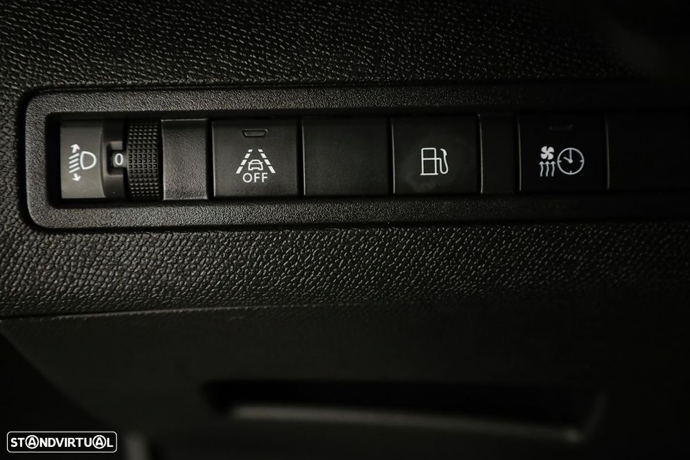 Peugeot 3008 1.6 Hybrid Allure e-EAT8 - 20