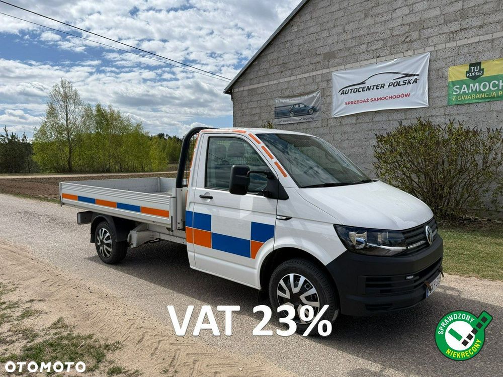 Volkswagen Transporter - 1