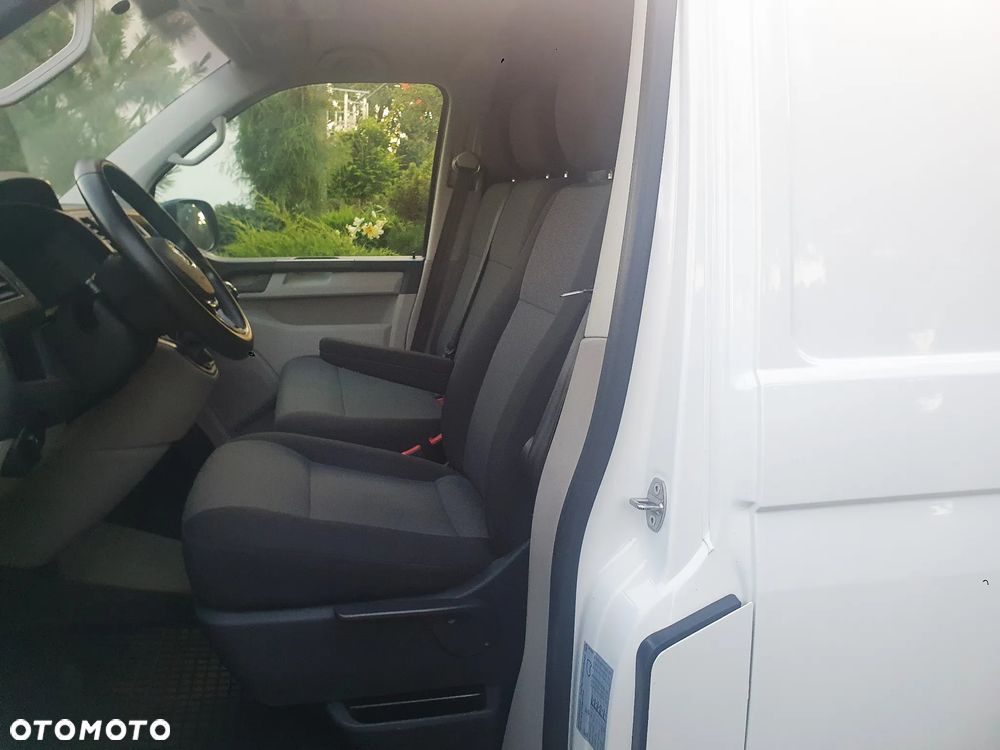 Volkswagen Transporter T6 - 10