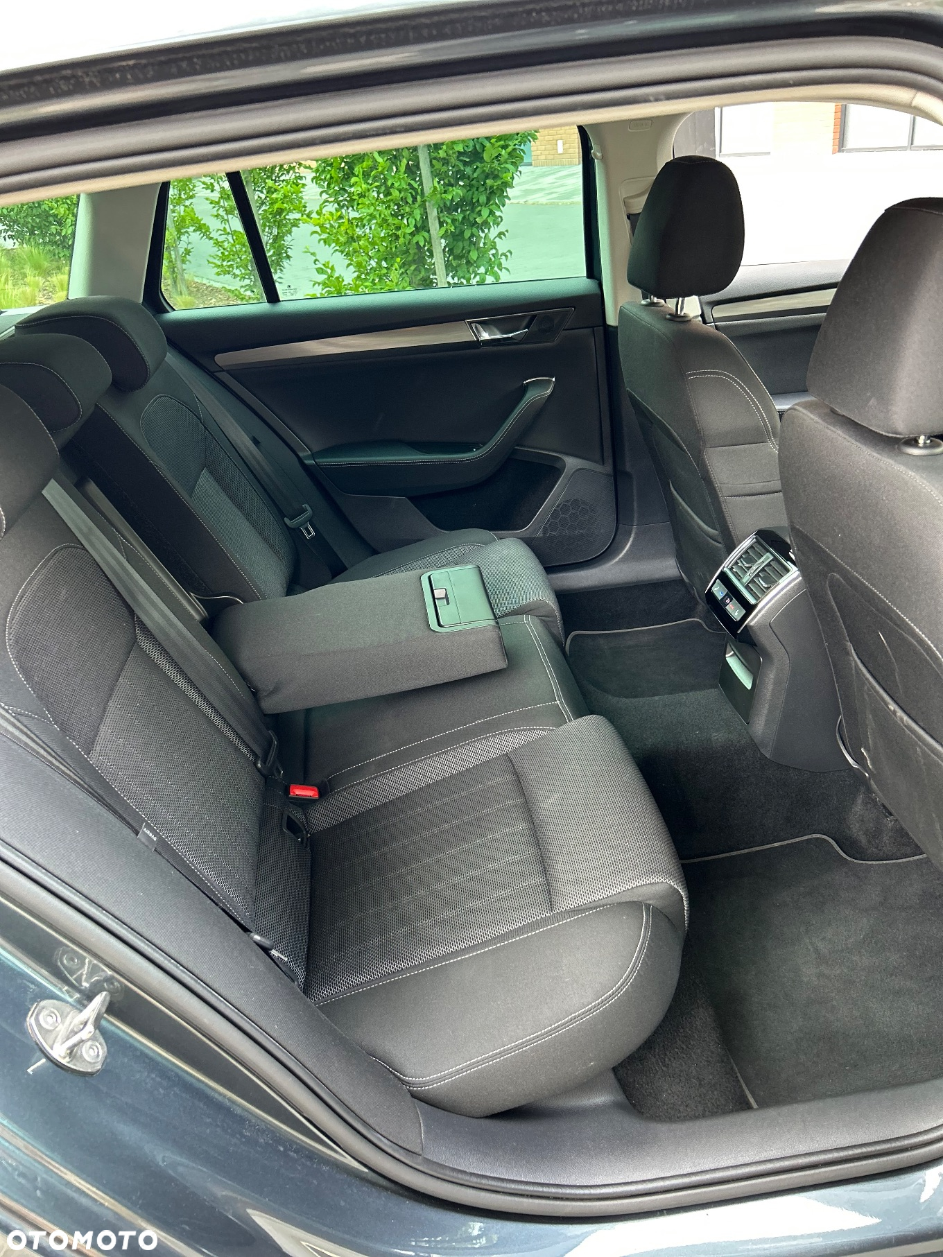 Skoda Superb 2.0 TSI Style DSG - 31