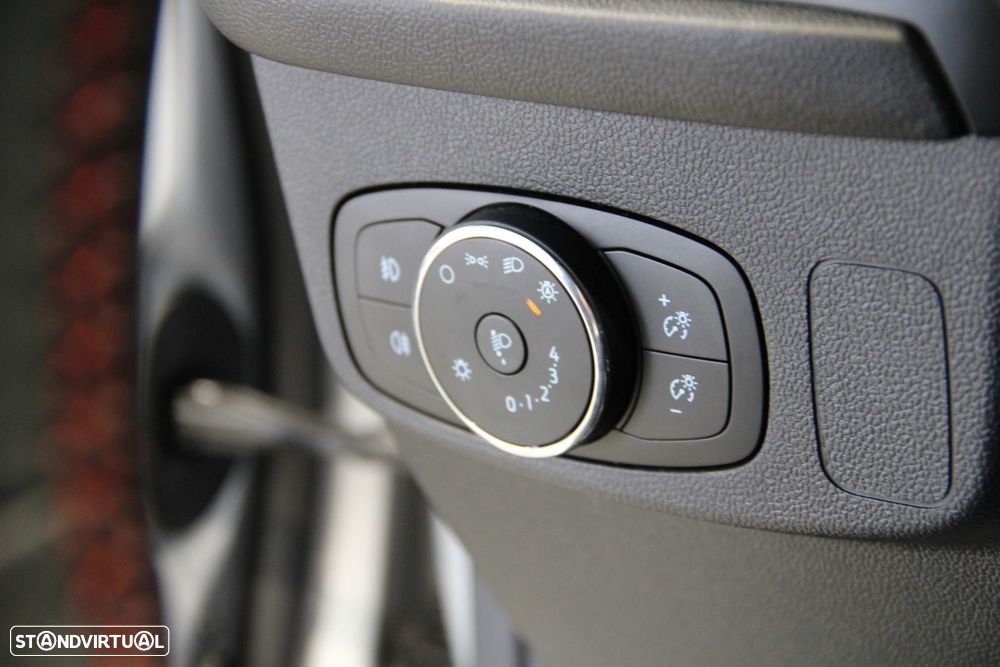 Ford Focus 1.0 EcoBoost MHEV ST-Line Aut. - 12