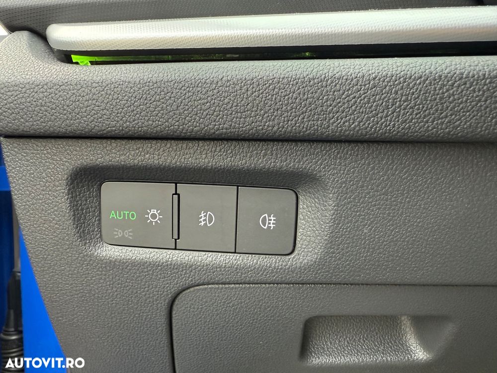 Skoda Octavia 2.0 TDI DSG Ambition - 24