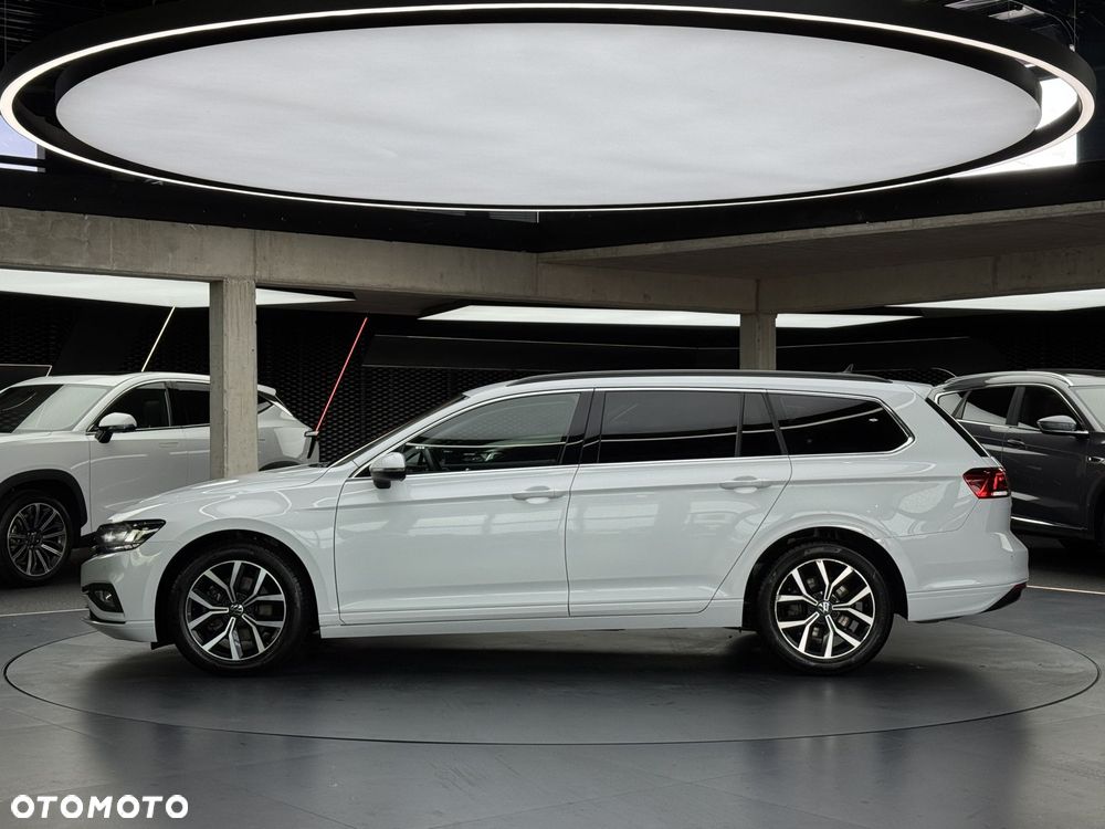 Volkswagen Passat - 3