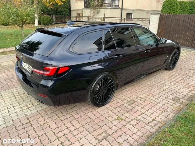 BMW Seria 5 540d xDrive Touring M Sport Edition - 2