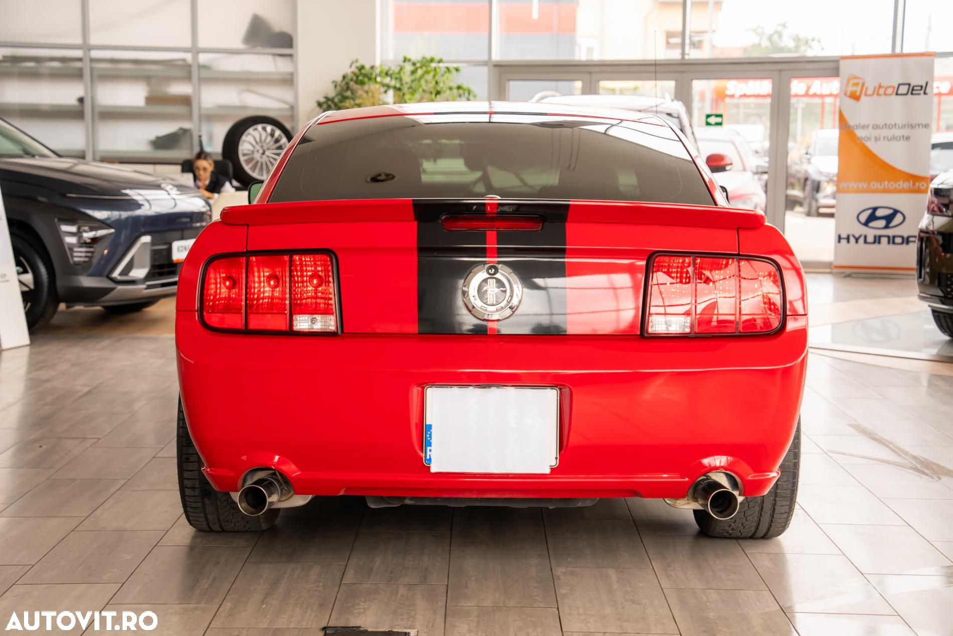 Ford Mustang - 12