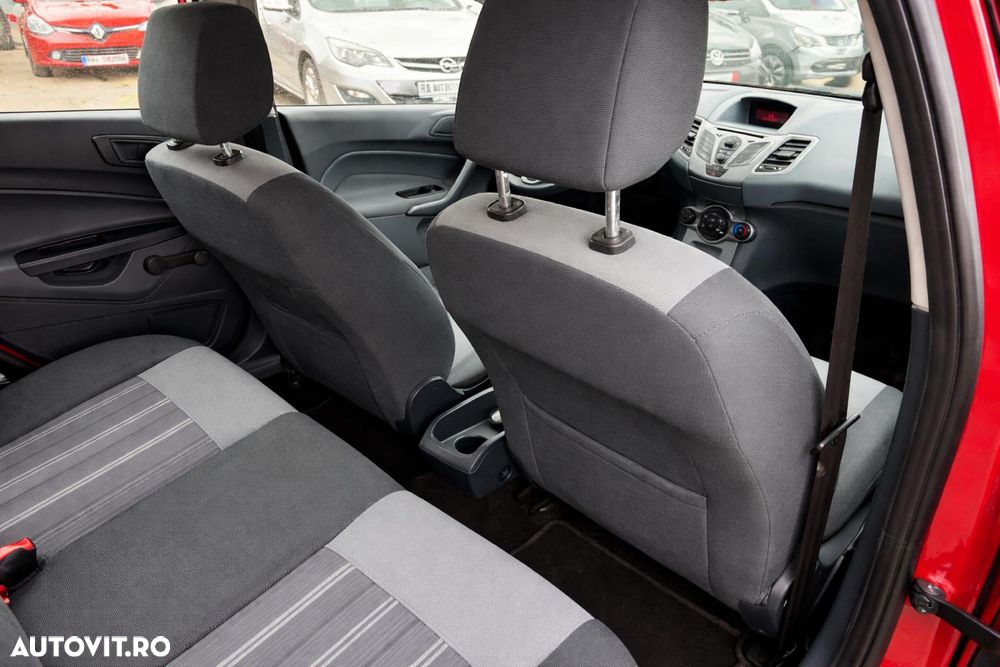 Ford Fiesta 1.25i Trend - 9