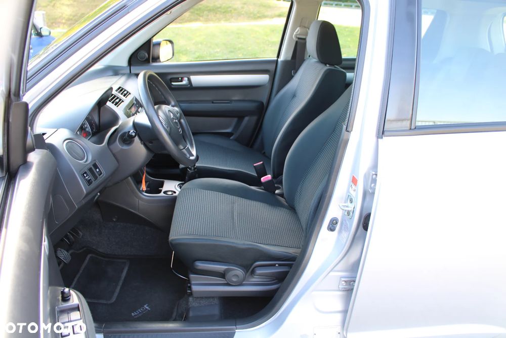 Suzuki Swift - 22