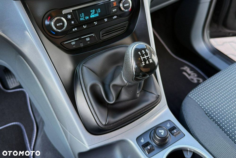 Ford C-MAX 1.6 Ti-VCT SYNC Edition - 33