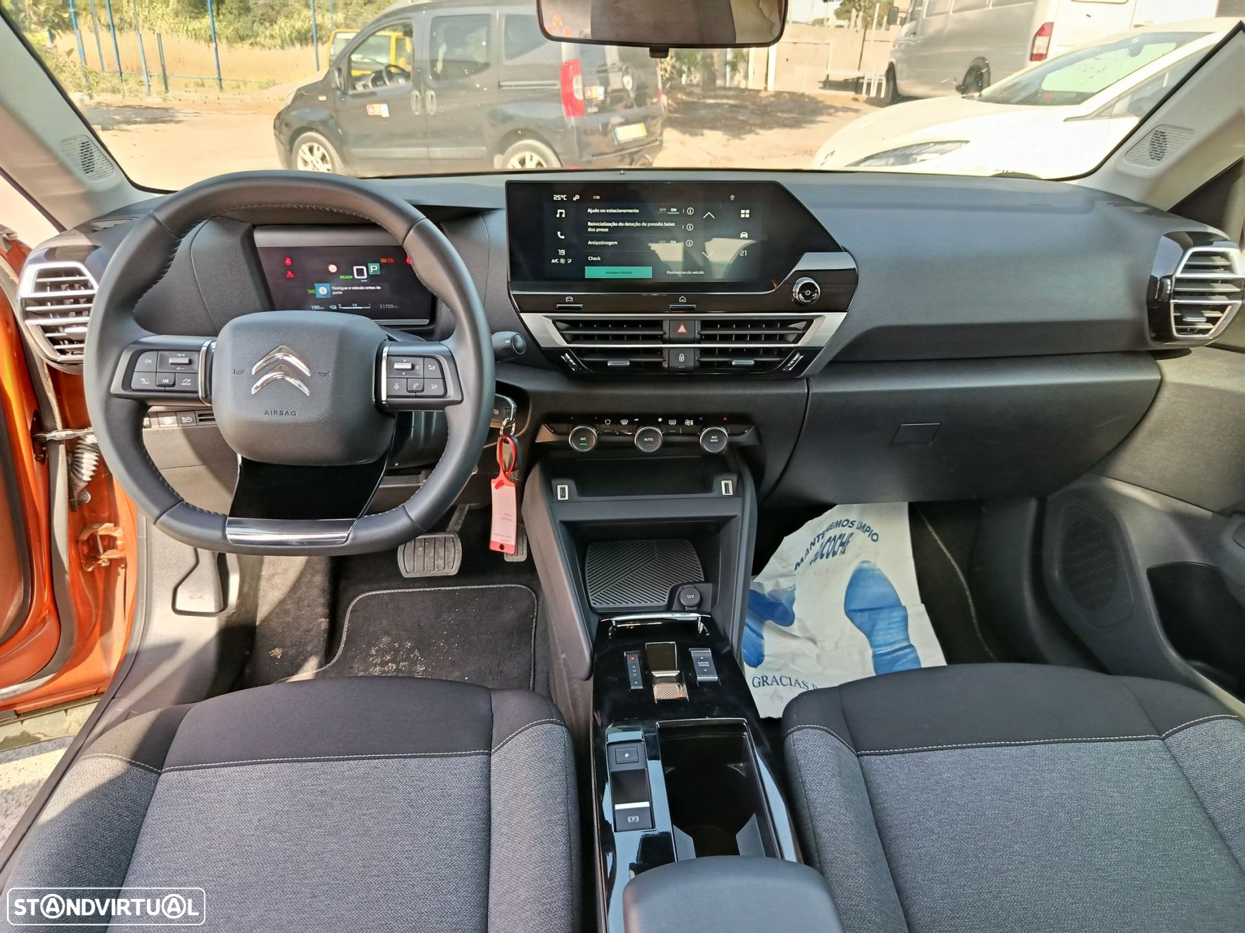 Citroën e-C4 50 kWh Feel - 8