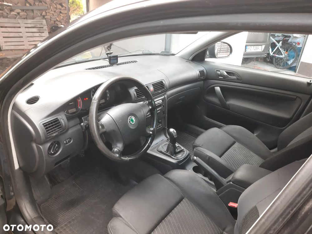 Skoda Superb 2007 photo 3