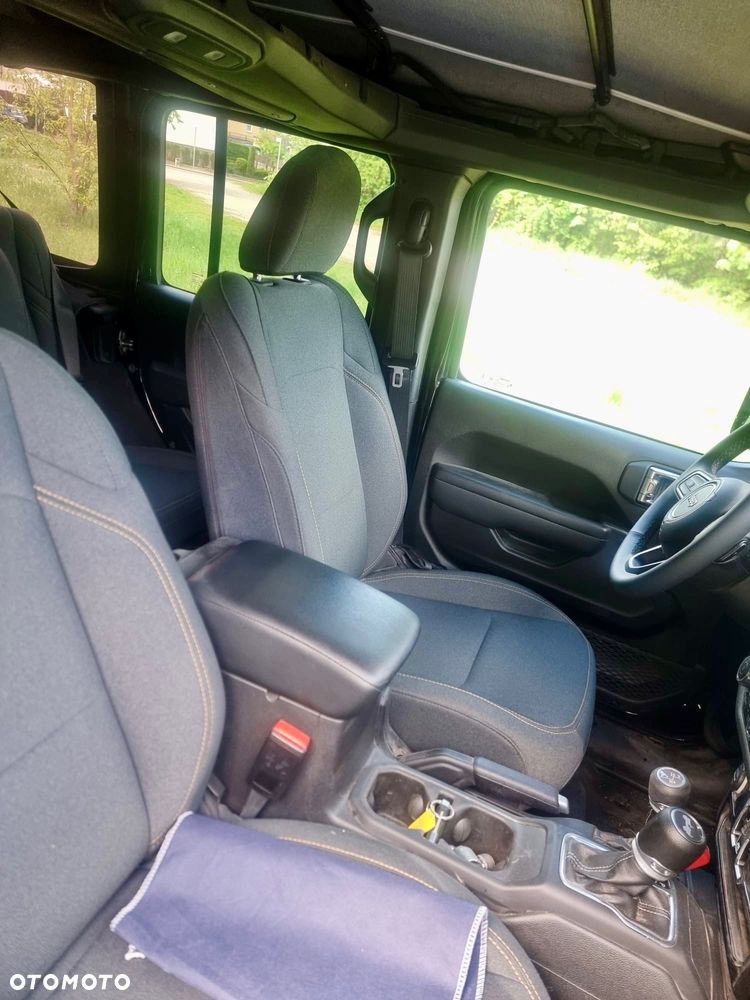 Jeep Wrangler Unlimited 2.0 Turbo PHEV 4xe Sahara - 6