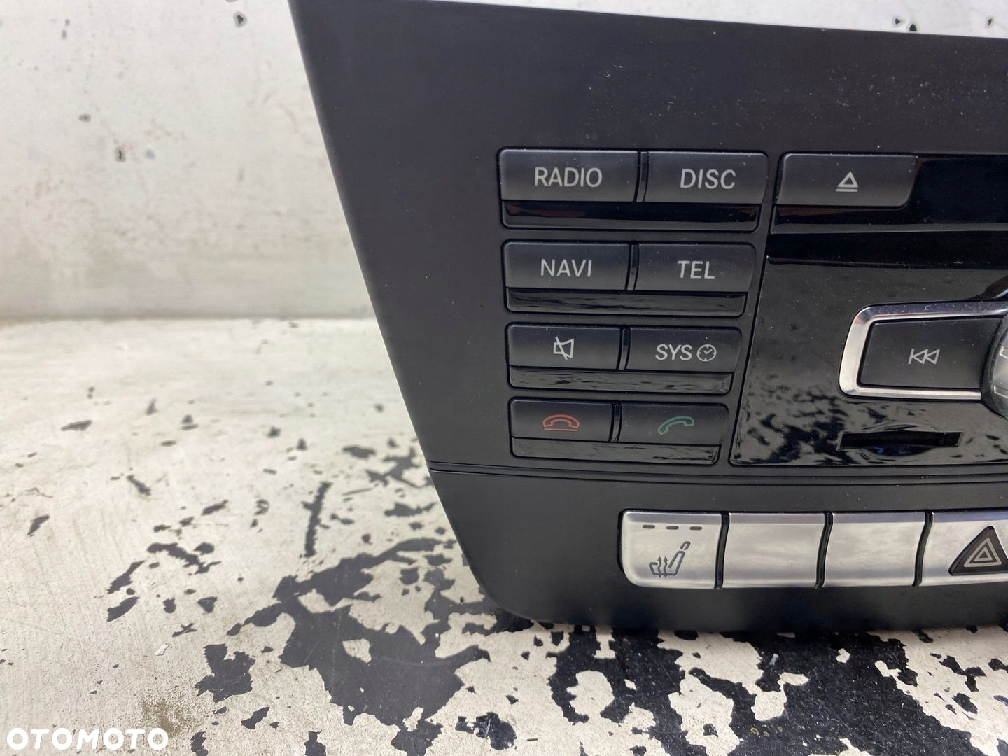 MERCEDES W204 LIFT RADIO CD A2049005908 - 2