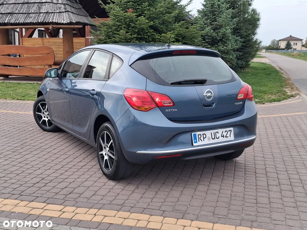 Opel Astra 1.4 Turbo Edition - 4