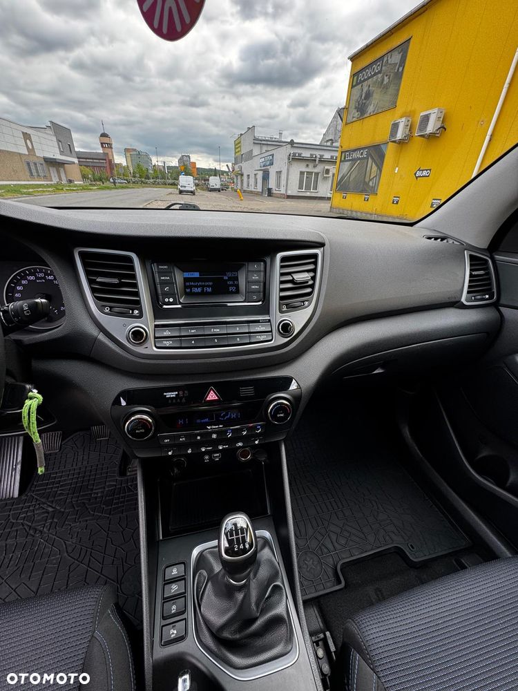 Hyundai Tucson 1.6 GDI BlueDrive GO 2WD - 15
