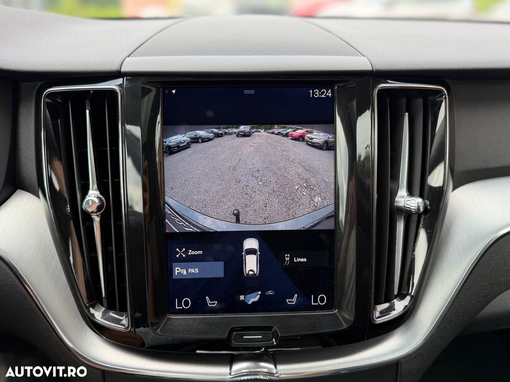 Volvo XC 60 D4 AWD Momentum - 31