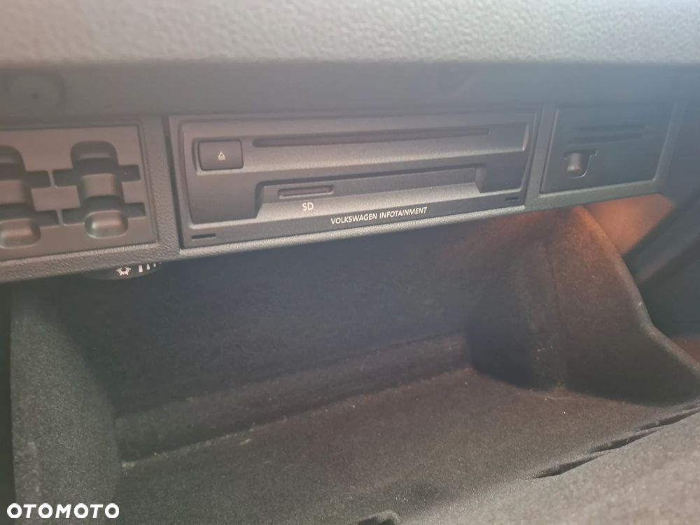 Volkswagen Golf - 19