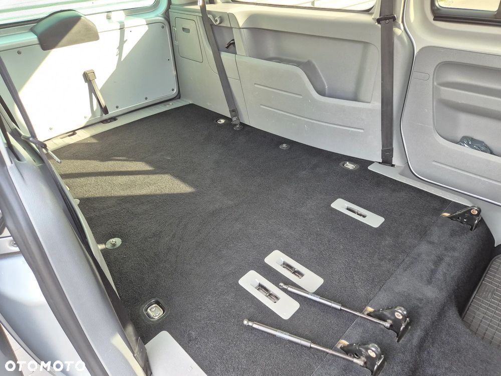 Volkswagen Caddy 1.9 Maxi Life (7-Si.) - 23
