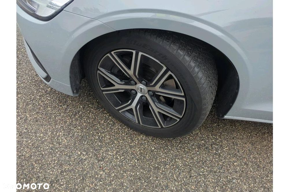 Volvo V60 - 16