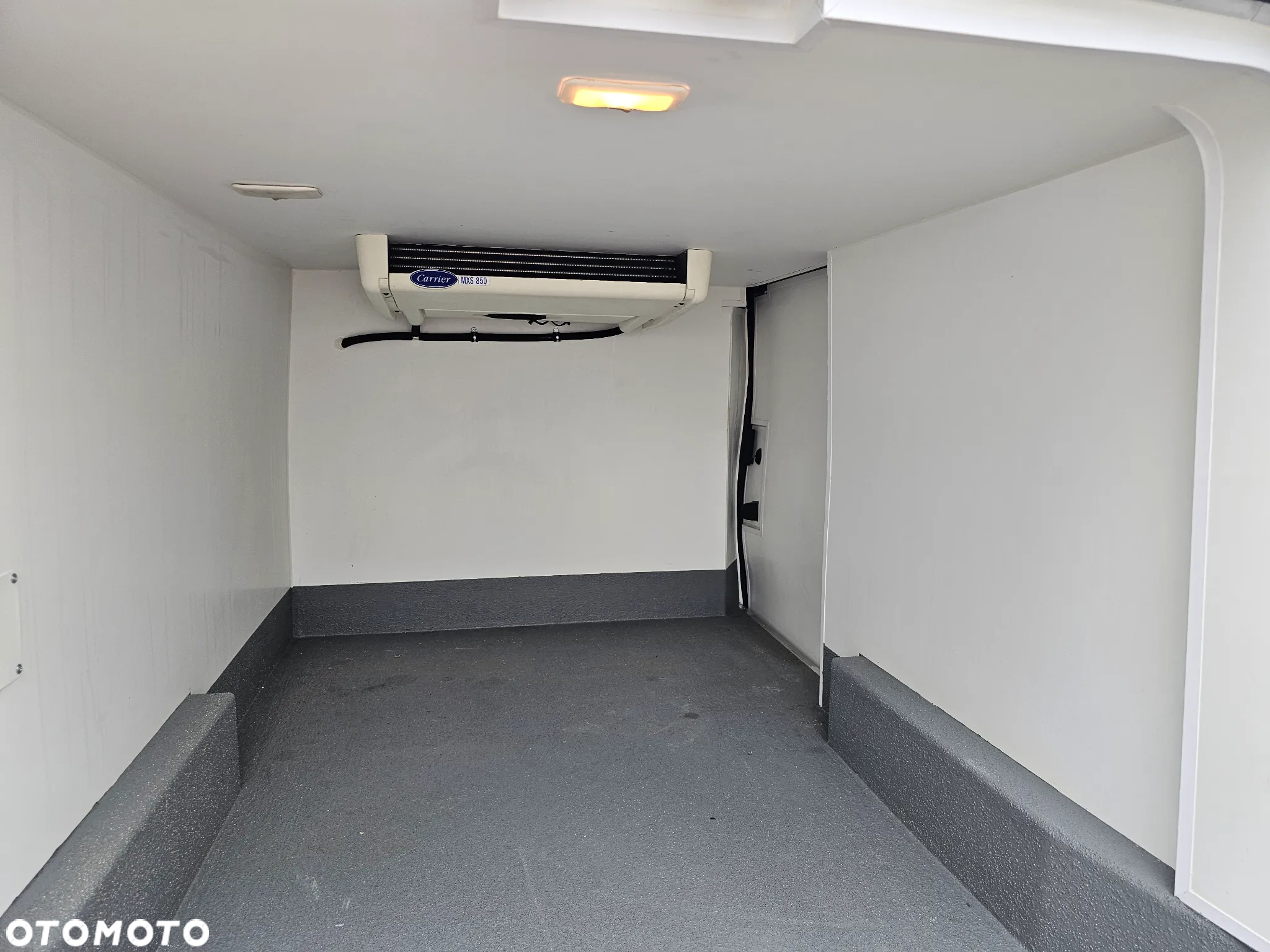 Renault TRAFIC  VIVARO CHLODNIA MROZNIA CARRIER+230V KLIMA EURO6 - 4