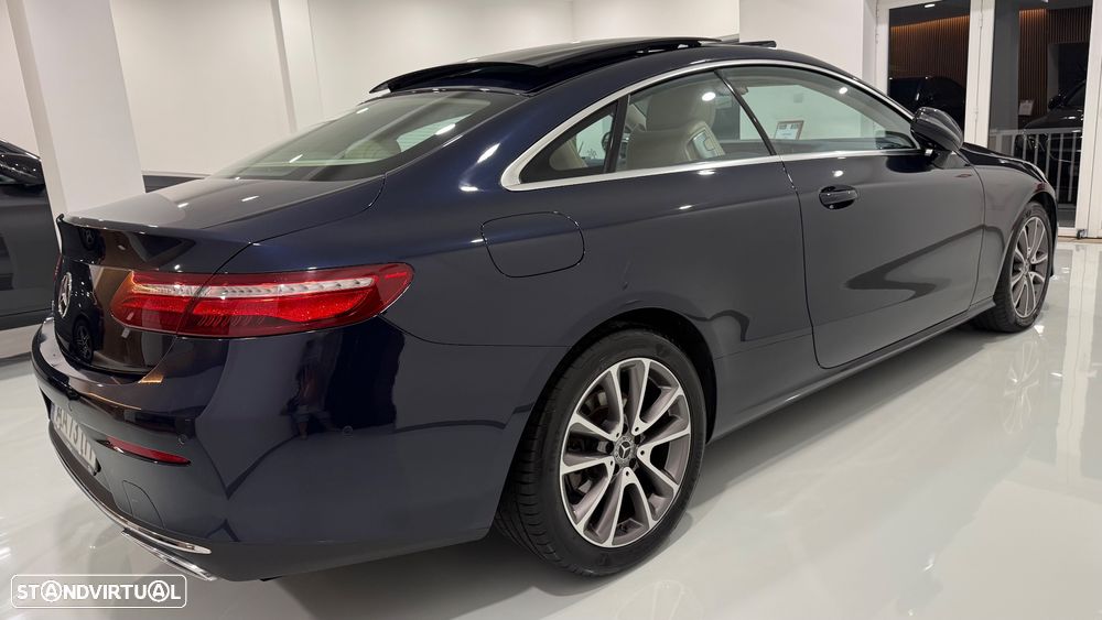 Mercedes-Benz E 220 d 9G-TRONIC Night Edition - 4