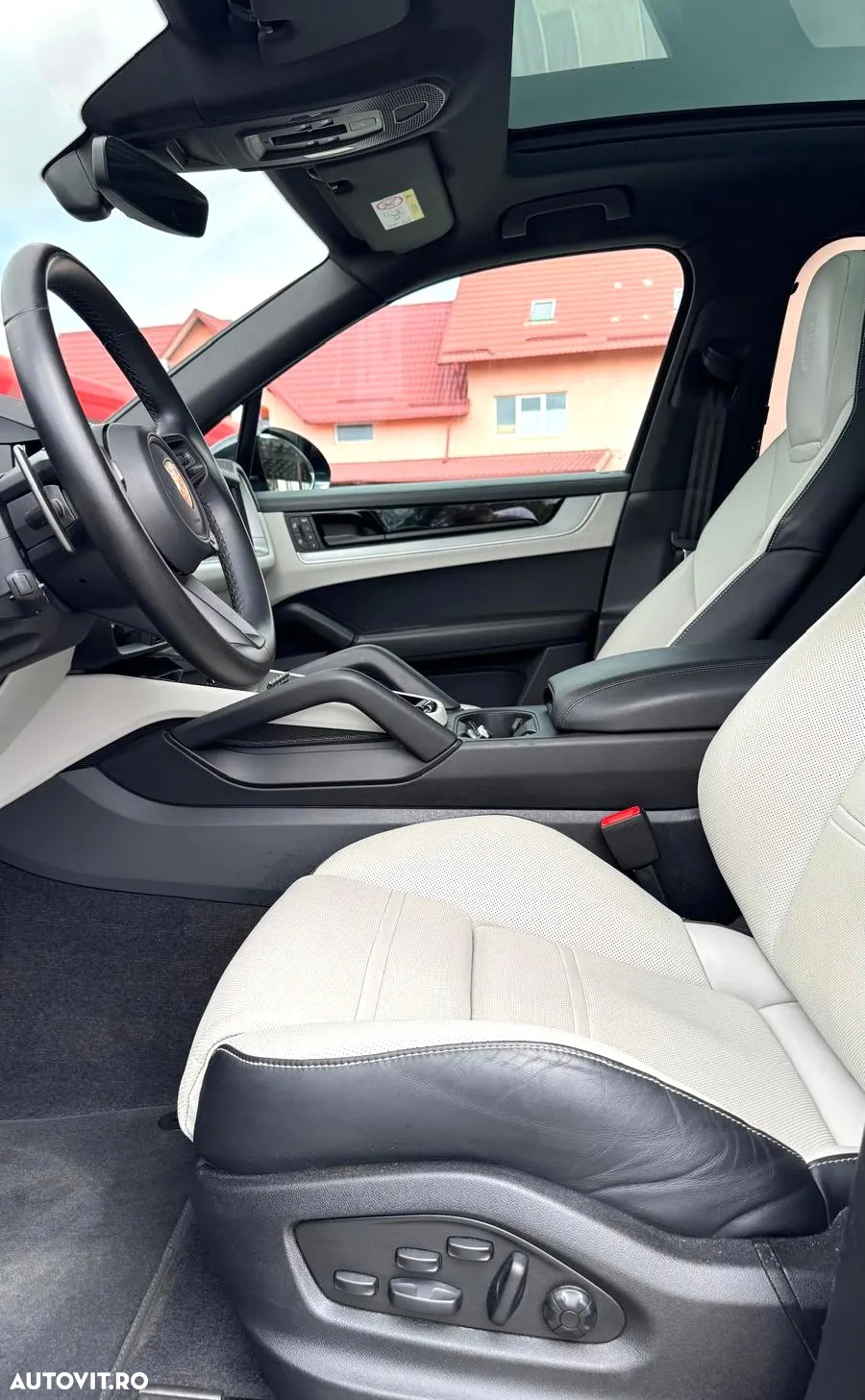 Porsche Cayenne Tiptronic S - 14