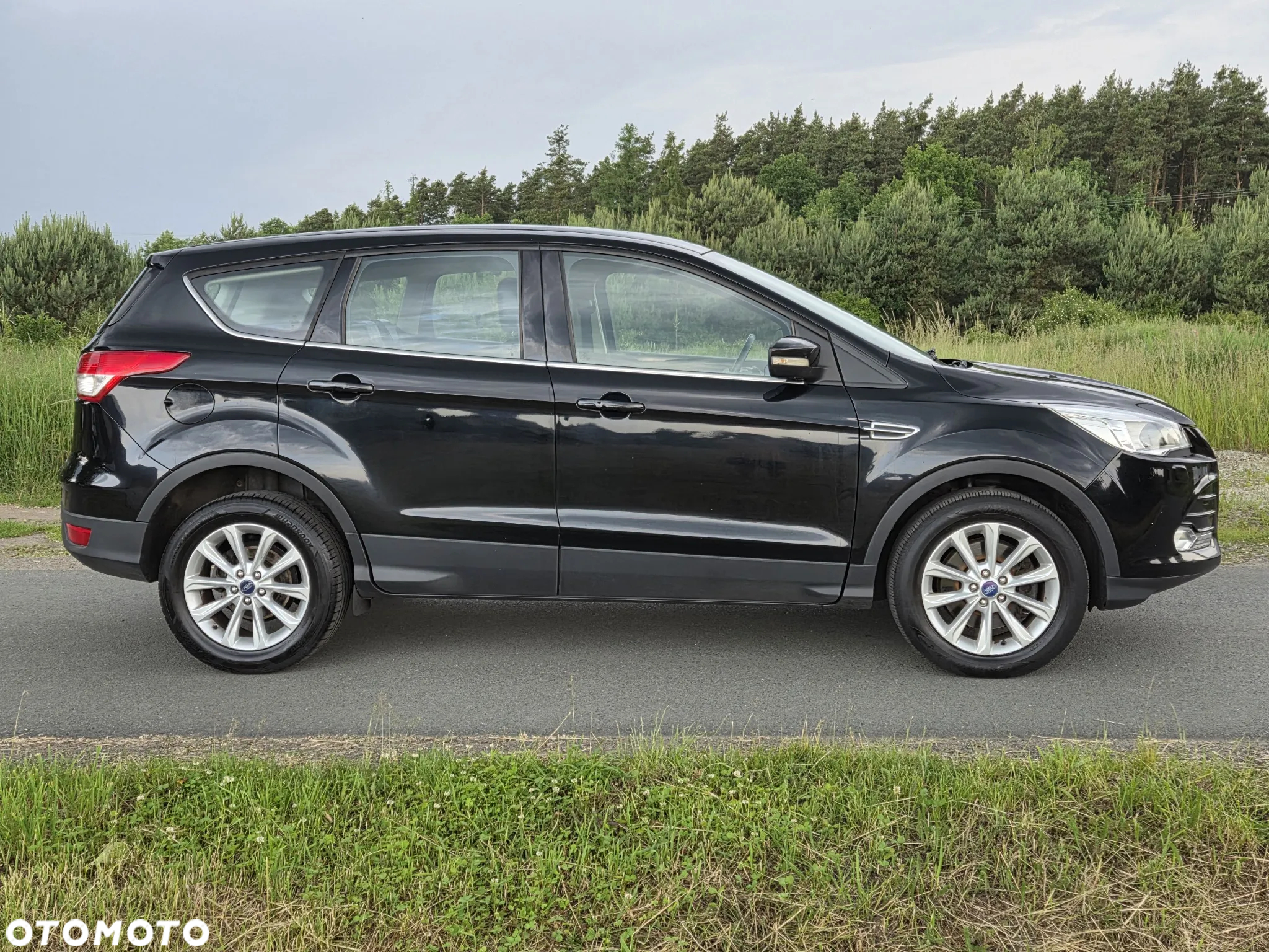 Ford Kuga 2.0 TDCi 2x4 Titanium - 5