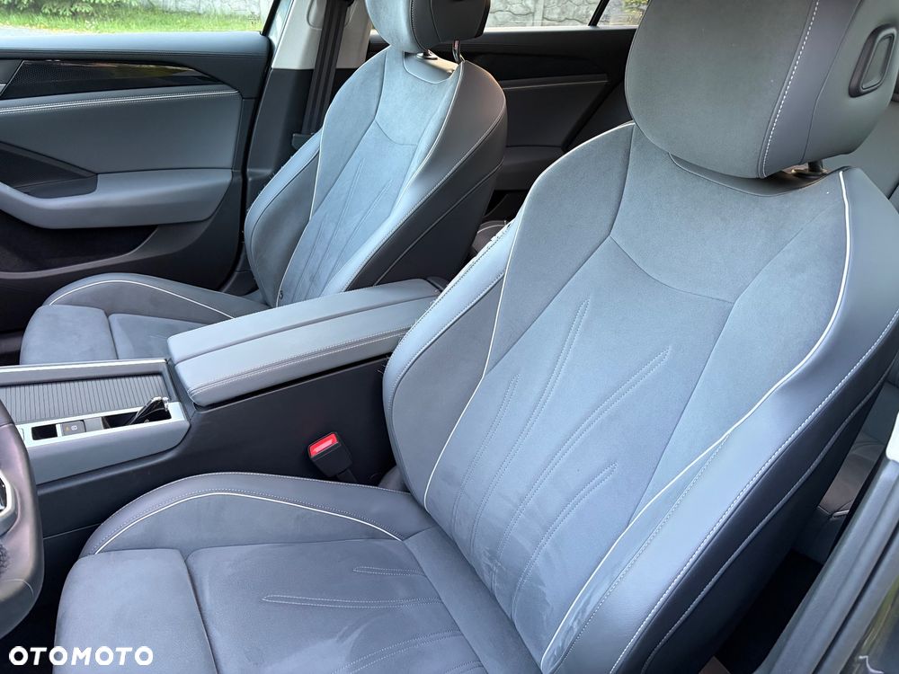 Volkswagen Passat - 16