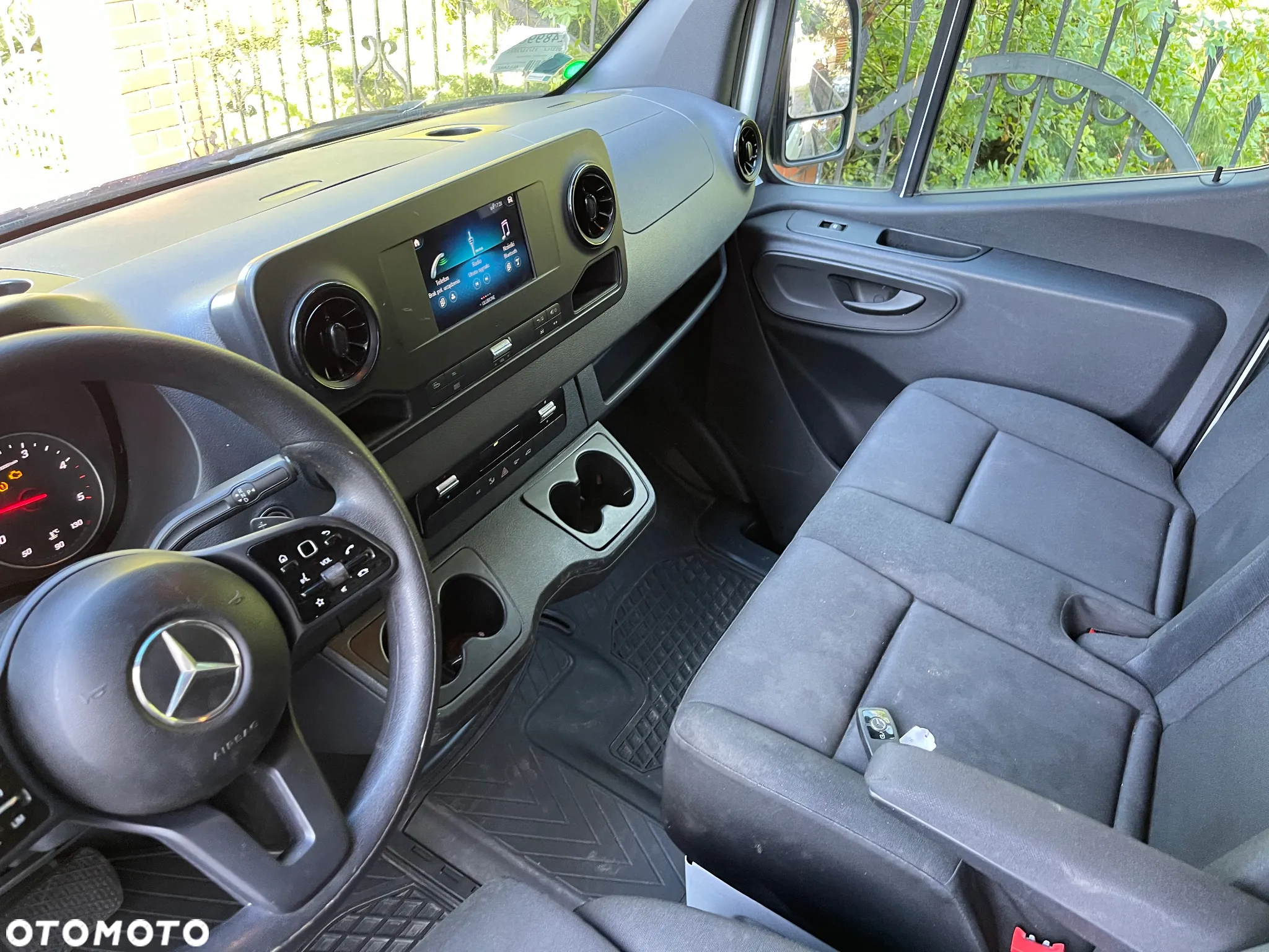 Mercedes-Benz Sprinter W907 MAXI MAX DŁUGI 316 CDI 2.2 CDI 163 KM Navi Tablet Klima Kamera cofania LED - 9