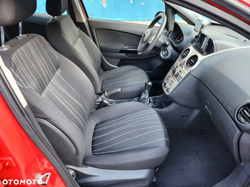 Opel Corsa 1.2 16V Edition - 29
