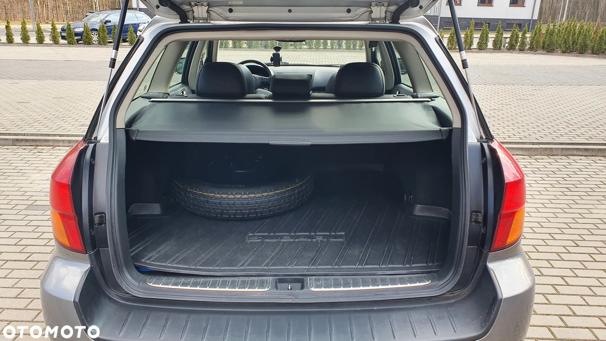 Subaru Outback - 21
