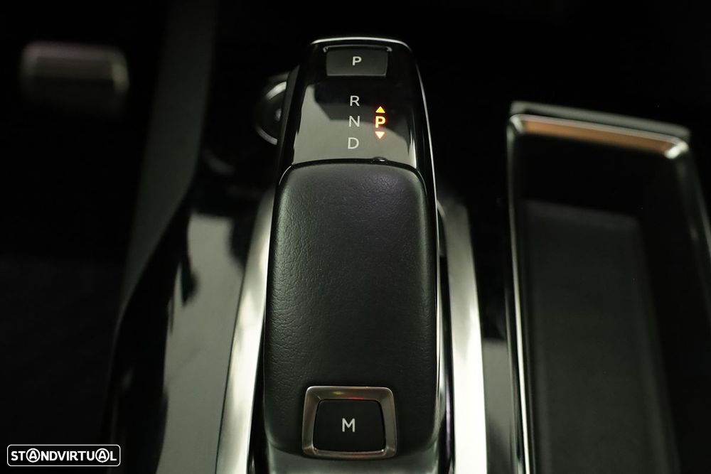 Peugeot 3008 1.2 PureTech GT EAT8 - 15