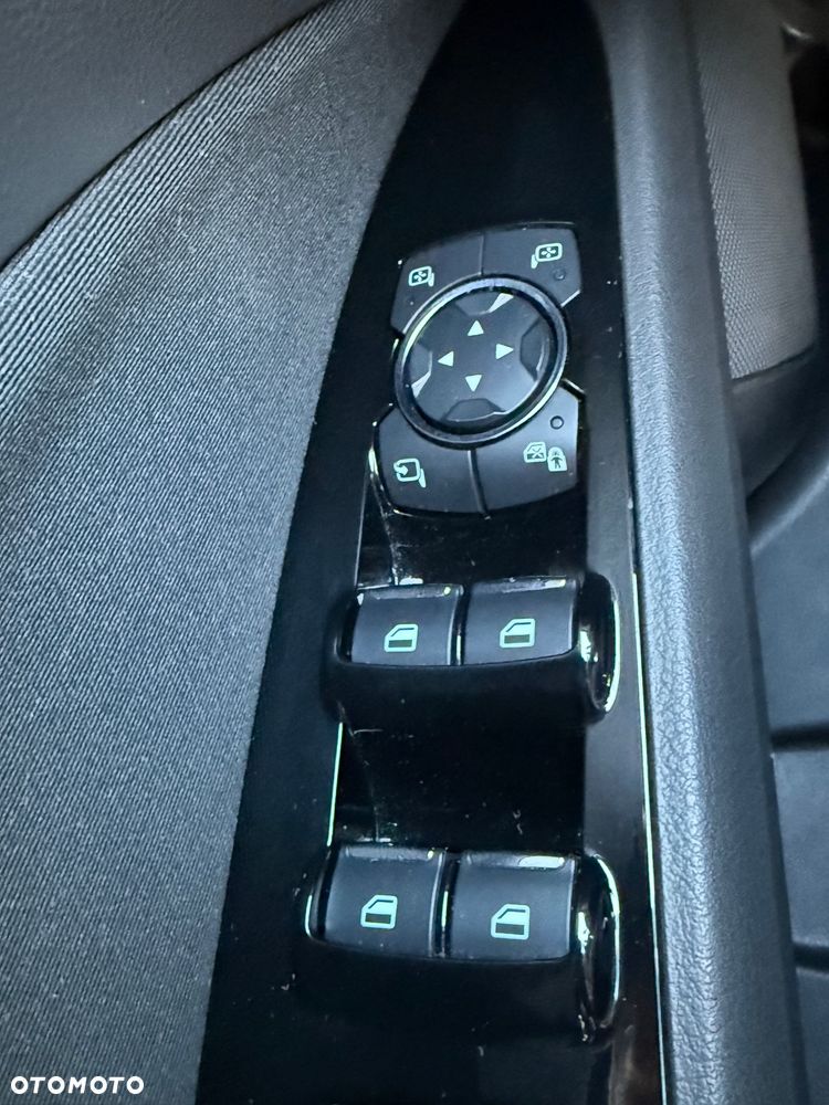 Ford Mondeo 1.5 EcoBoost STart-Stopp Titanium - 36