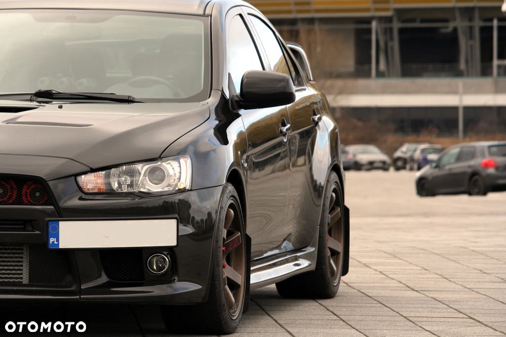 Mitsubishi Lancer Evolution - 5