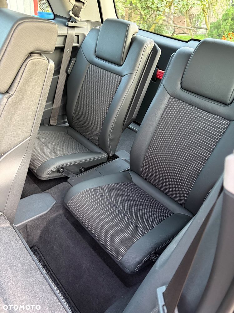 Opel Zafira - 16