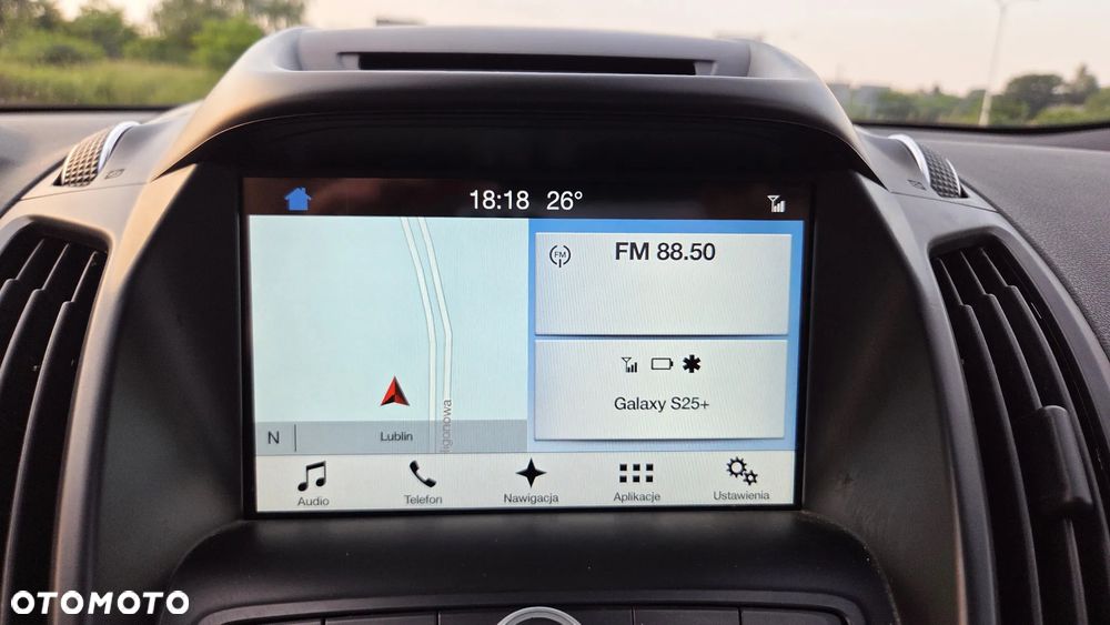 Ford Kuga 1.5 EcoBoost 2x4 Titanium - 16