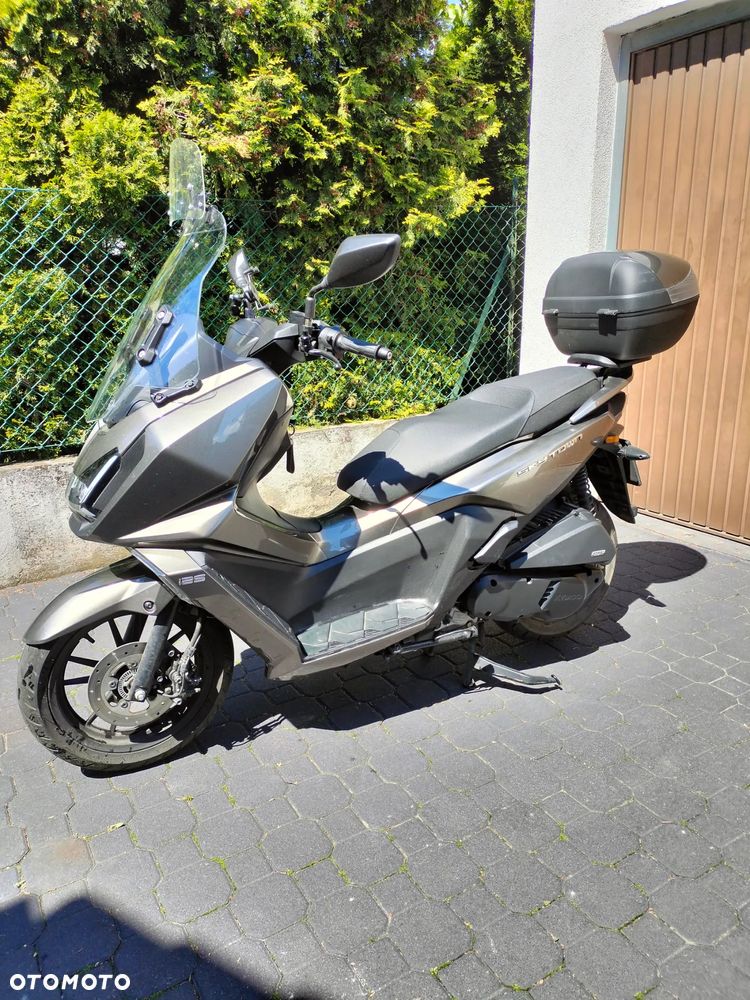 Kymco Skytown - 4