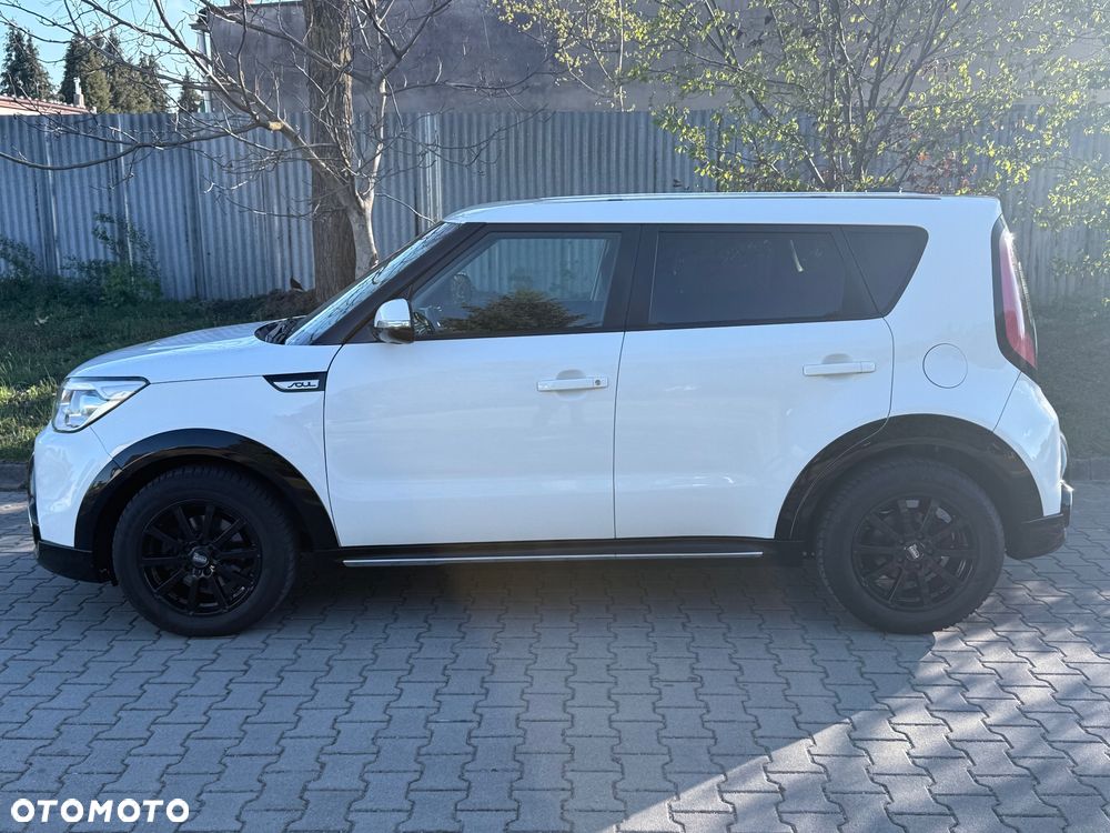 Kia Soul 1.6 CRDI L Business Line - 23