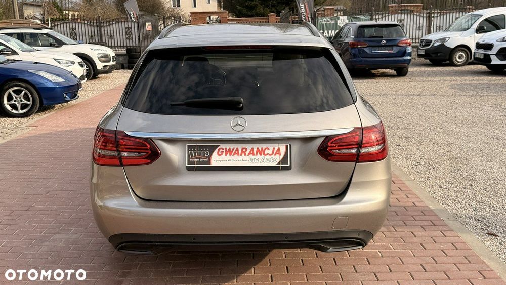 Mercedes-Benz Klasa C 200 d 9G-TRONIC Exclusive - 11