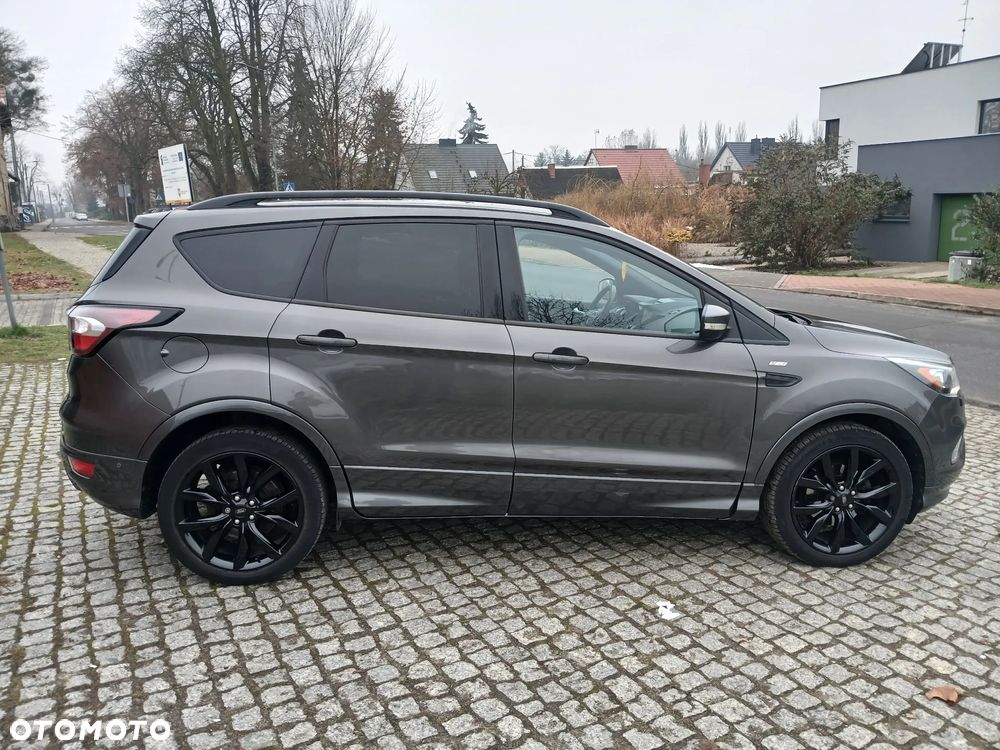 Ford Kuga - 5