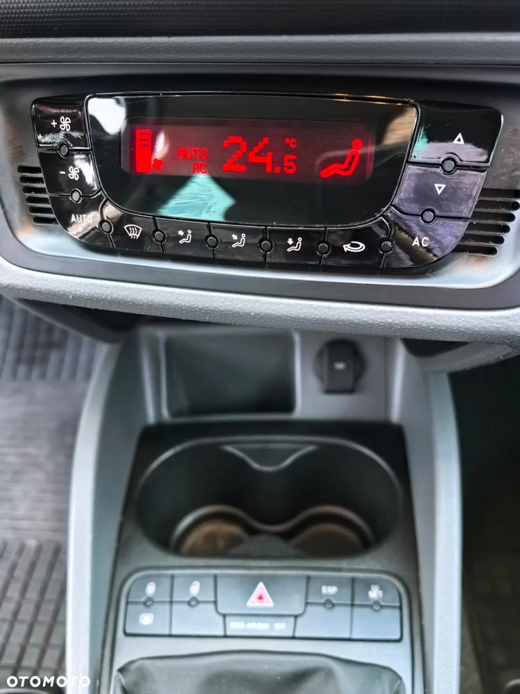 Seat Ibiza 1.6 TDI DPF Style - 15