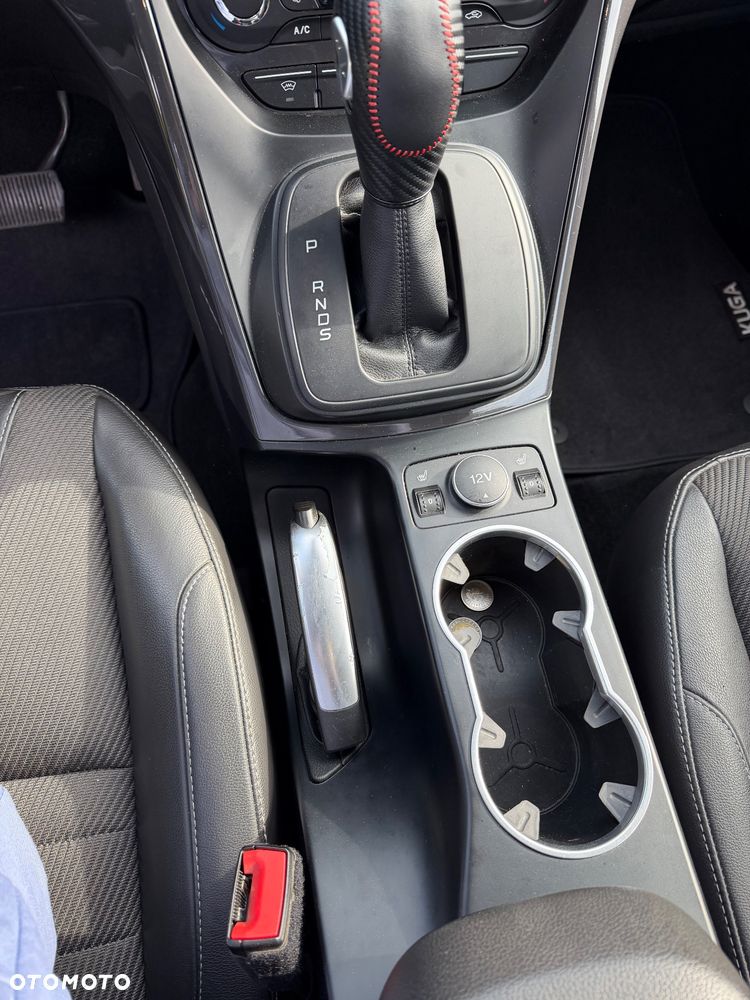 Ford Kuga 1.5 EcoBoost 4WD Titanium - 11