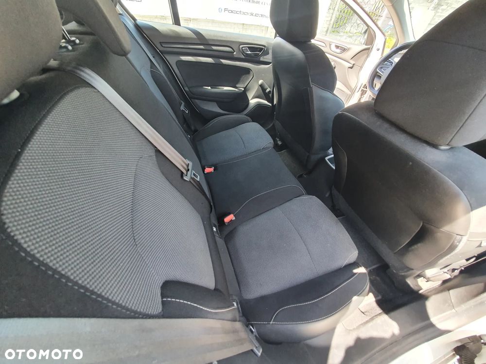 Renault Megane - 12