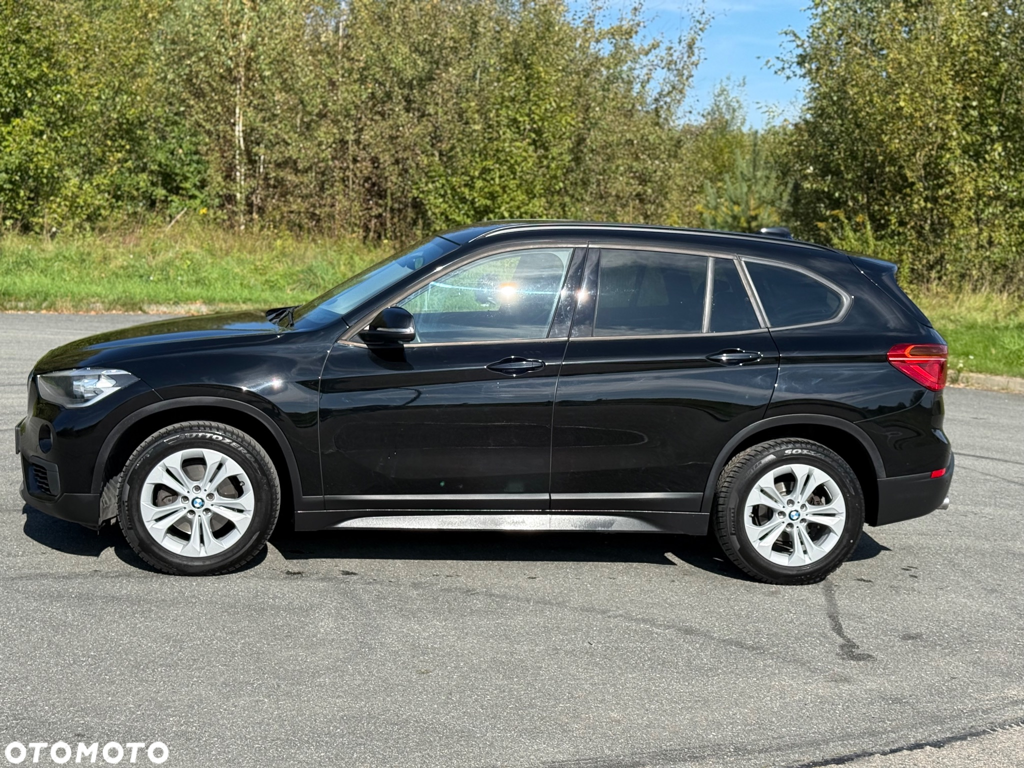 BMW X1 sDrive18i Business Edition - 4