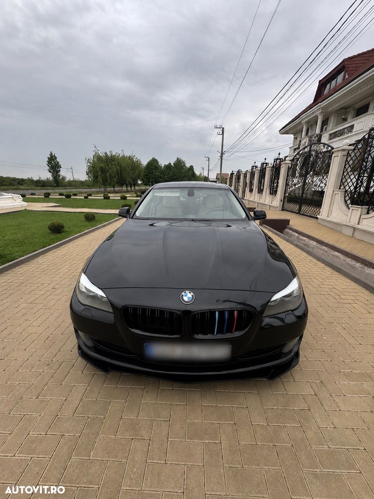 BMW Seria 5 525d xDrive - 3