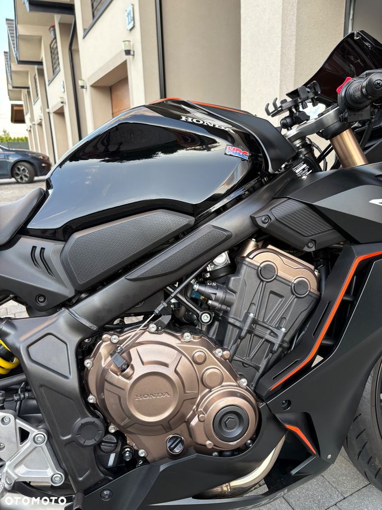 Honda CBR - 13