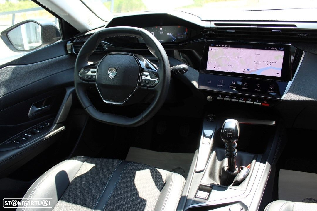 Peugeot 308 1.2 PureTech Allure Pack - 11