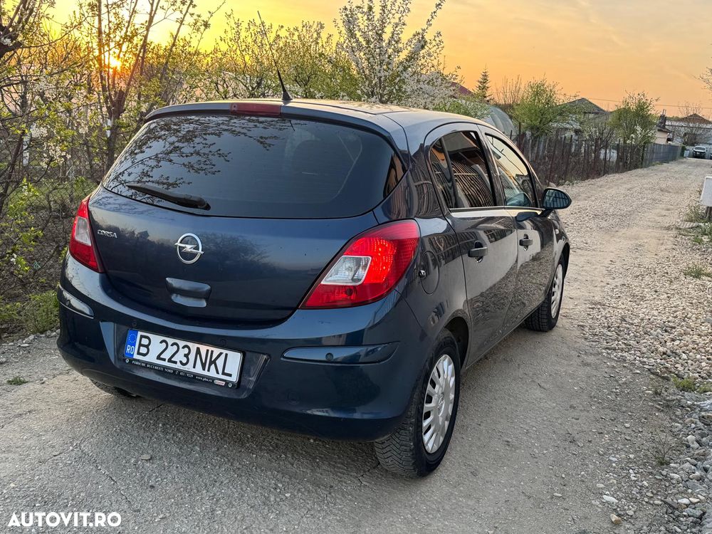 Opel Corsa 1.2 Essentia - 6