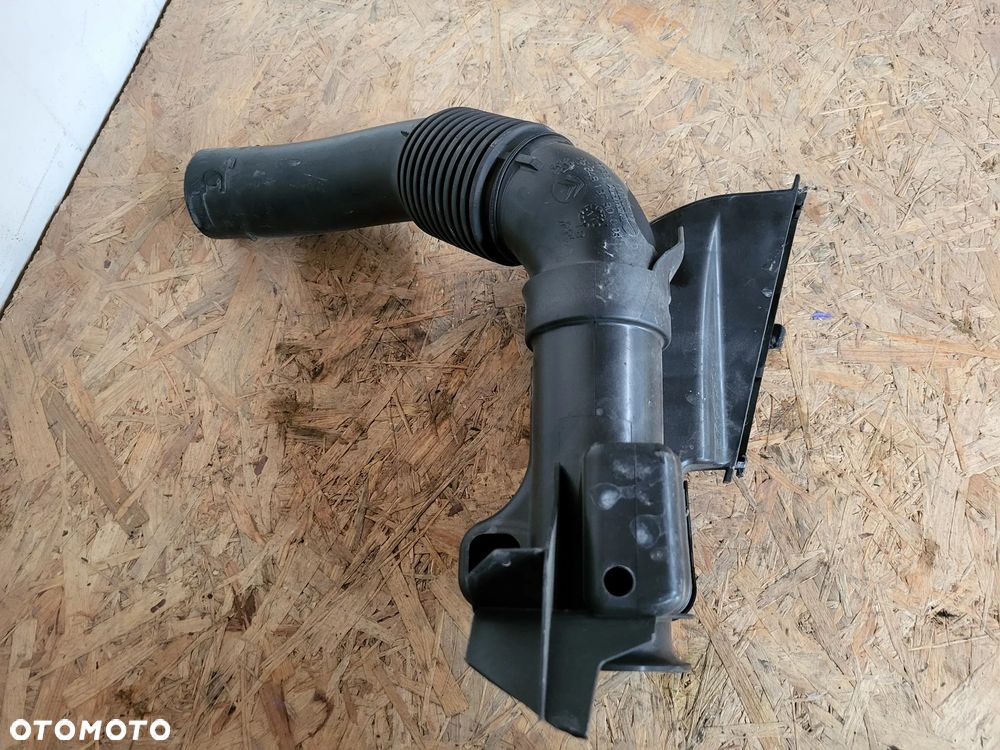 Rezonator wlot powietrza Citroen C3 III 1.6 - 3